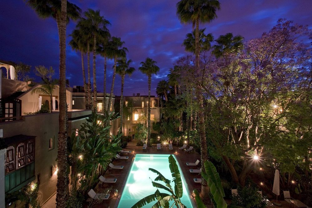 Hotel Les Jardins De La Médina Marrakesh Esterno foto The Hotel's pool at night