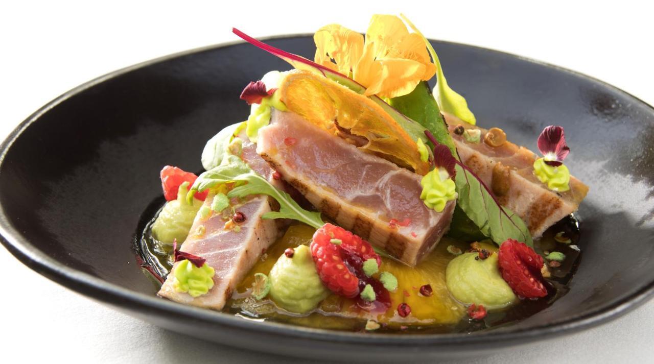 Hotel Les Jardins De La Médina Marrakesh Esterno foto Tuna salad